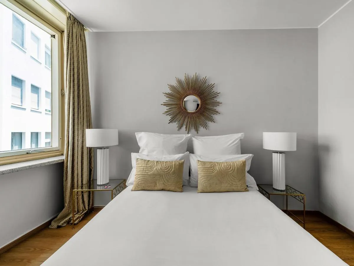 Aparthotel Milan Adore