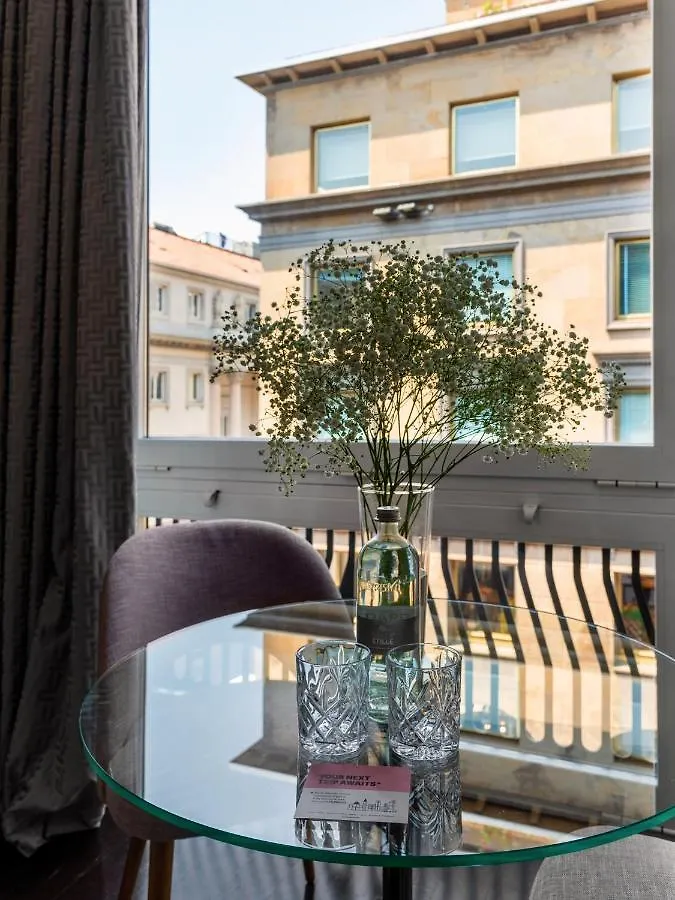 Aparthotel Milan Adore