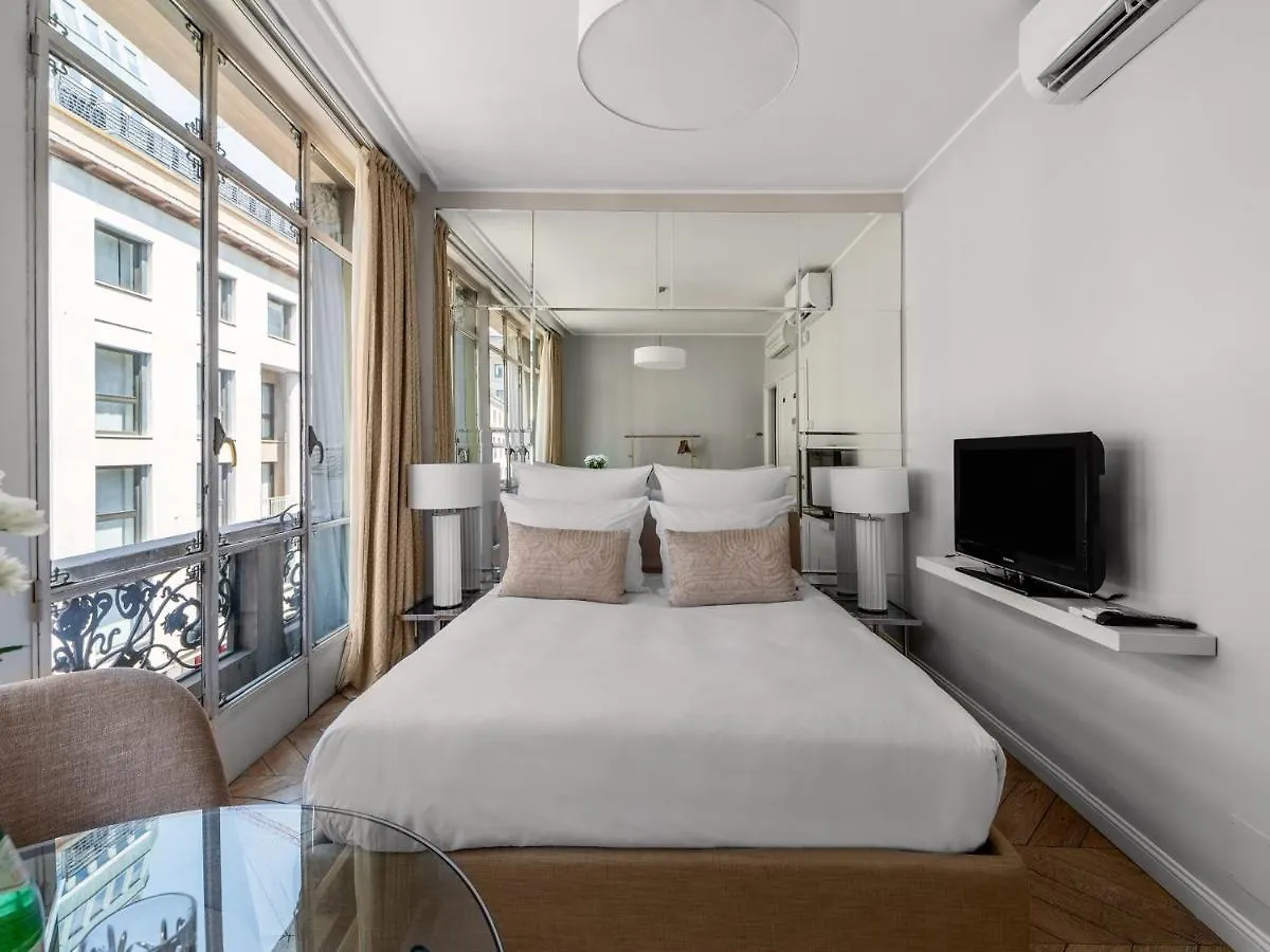 Milan Adore Aparthotel